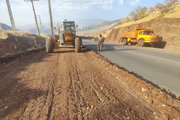 ببینید| تداوم عملیات تیغه زنی و تسطیح شانه در محور پاوه به نوسود استان کرمانشاه