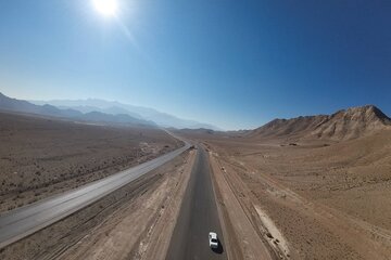 تکمیل ساخت بخشی از محور دامغان-دیباج در استان سمنان