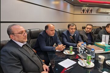 ببینید| نشست بررسی چالش‌های حمل‌ونقل در ماکو و پایانه مرزی بازرگان با حضور مدیرکل راهداری آذربایجان‌غربی