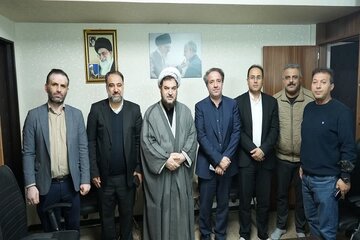 ببینید | دیدار مدیرکل راه و شهرسازی استان البرز با امام جمعه کمالشهر