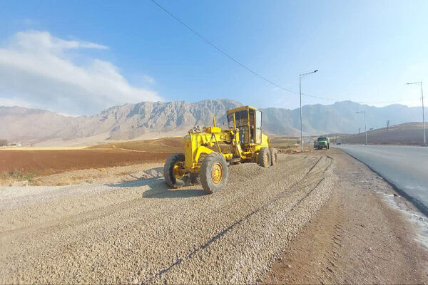 ببینید| ️عملیات ایمن سازی تقاطع شهرک صنعتی بیاشوش در محور جوانرود به سه راه بیاشوش استان کرمانشاه