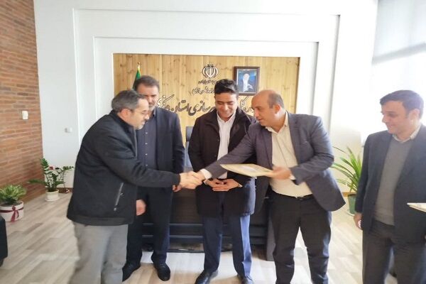 ببینید | تقدیر سرپرست اداره کل راه و شهرسازی استان مرکزی از معلولین این اداره