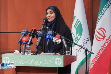 فرزانه صادق