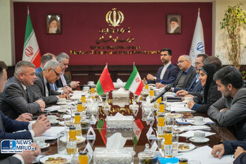 ببینید| دیدار وزیر صنایع جمهوری بلاروس و هیات همراه با وزیر راه و شهرسازی کشورمان