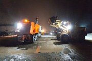 ببینید|یخ زدایی و نمک پاشی محور کرج کندوان توسط راهداران استان البرز