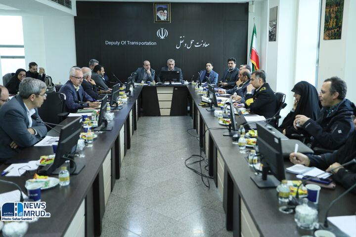 بررسی نقش وزارت راه و شهرسازی در توسعه و امنیت پایدار منطقه جنوب‌شرق کشور