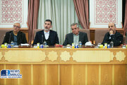 ببینید | نشست هم اندیشی وزیر راه و شهرسازی با پیمانکاران حوزه ساخت و توسعه زیر بنا های حمل و نقل