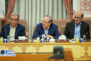 ببینید | نشست هم اندیشی وزیر راه و شهرسازی با پیمانکاران حوزه ساخت و توسعه زیر بنا های حمل و نقل