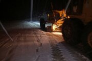 ایستاده در برف، پایدار به خدمت گزارش تصویری //تلاش های شبانه راهداران شهرستان شاهیندژ در برف روبی محورهای تکاب شاهیندژ_ گردنه مایین بلاغ