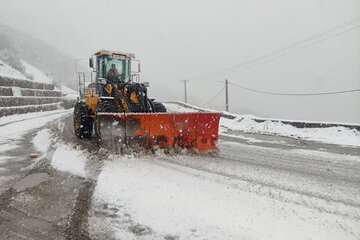 بارش برف ارتفاعات این استان را سفیدپوش کرد