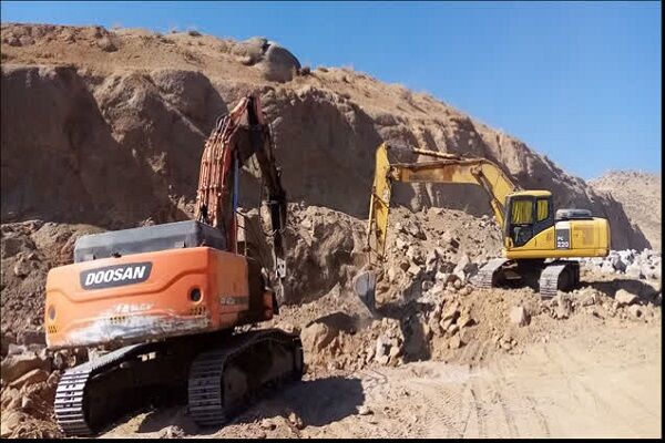 پیشرفت عملیات عمرانی محور نهضت ملی سرکان در همدان