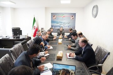 ببینید | بررسی جامع مسائل حوزه راه و شهرسازی  بویین‌میاندشت در نشست مشترک مسئولان استانی و شهرستانی