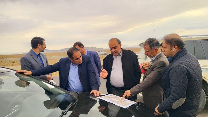 بازدید مدیرکل راه و شهرسازی استان کرمان از محور زرند–سریز و ارزیابی آخرین وضعیت عملیات اجرایی