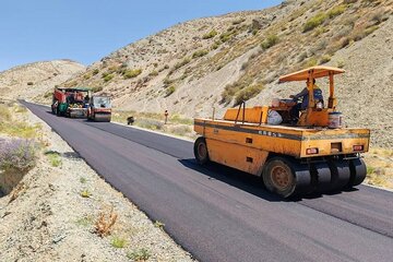 ۲۰۰ کیلومتر از شبکه راه های خراسان شمالی احداث و روکش آسفالت شد