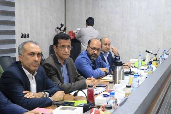 جلسه شورای اداری جاسک با حضور مدیرکل راه هرمزگان