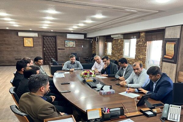 تسریع در اجرای ۲۵ کیلومتر از بزرگراه دیر–بوشهر در نشست مشترک راه و شهرسازی و ریل‌گستر