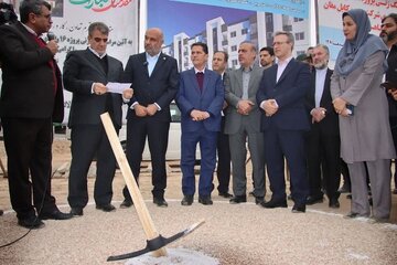 ویدیو|آیین کلنگ زنی ۳ پروژه بزرگ مسکن کارگری در شاهرود