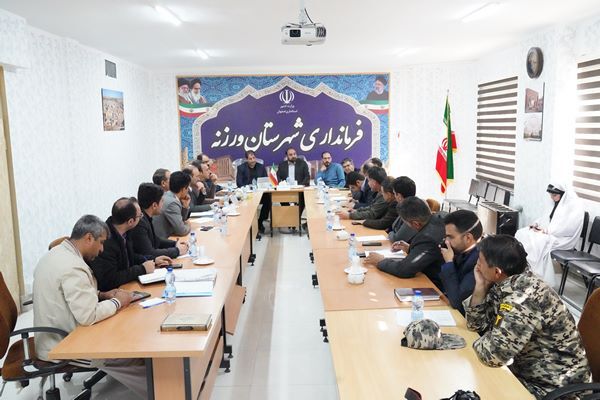 ببینید|سفر یک روزه مدیر کل راه و شهرسازی استان اصفهان به شهرستان ورزنه در راستای حل مشکلات این شهرستان در حوزه راه و شهرسازی