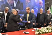 ببینید | تبادل تفاهم نامه همکاری فی مابین شرکت بازآفرینی شهری ایران و سازمان شهرداری ها و دهیاری های کشور