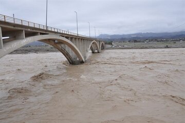 جلسه اضطراری مدیریت بحران راه وشهرسازی هرمزگان