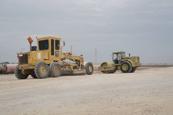 ببینید| بازدید مدیرکل راه و شهرسازی استان بوشهر از روند عملیات اجرایی آماده‌سازی طرح نهضت ملی مسکن شهر بوشهر