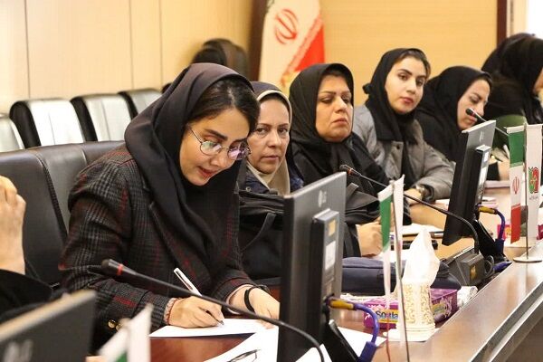 نشست خبری دو ساعته مدیرکل راهداری و حمل و نقل جاده ای استان مرکزی برگزار شد