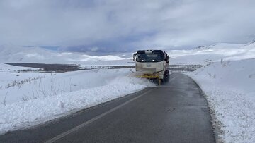 ️اجرای ۱۲۰۰ کیلومتر باند برف‌روبی در محورهای کوهستانی همدان