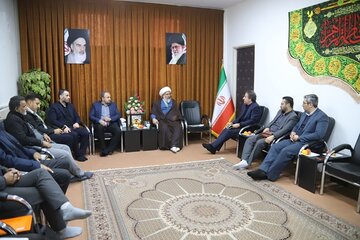 دیدار مدیرکل راه و شهرسازی استان البرز با امام جمعه ماهدشت با محوریت پیگیری مسائل شهری و مسکن