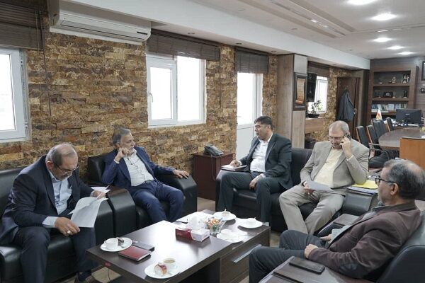 دیدار نماینده مجلس با مدیر کل راه و شهرسازی بوشهر