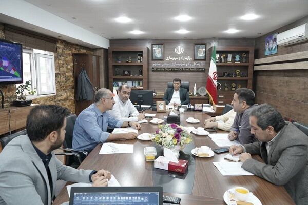 جلسه بررسی موانع سایت 37 و 405 هکتاری بوشهر