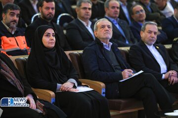 ببینید | آیین گرامیداشت هفته حمل و نقل با حضور رئیس جمهور