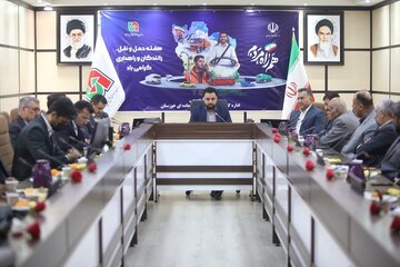 جلسه انجمن های صنفی رانندگان حمل و نقل جاده ای استان با حضور مدیرکل راهداری و حمل و نقل جاده ای خوزستان