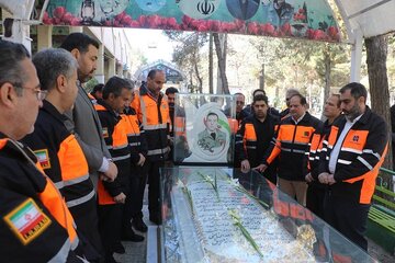 ️ویدیو | تجدید میثاق با شهدا؛ ‌همزمان با هفته «حمل‌ و نقل، رانندگان و راهداری»