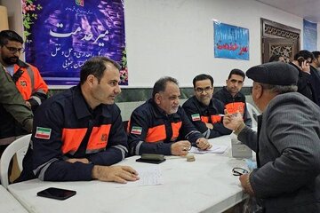 ببینید| میز خدمت اداره کل راهداری و حمل و نقل جاده ای خراسان جنوبی به مناسبت هفته حمل و نقل، رانندگان و راهداری