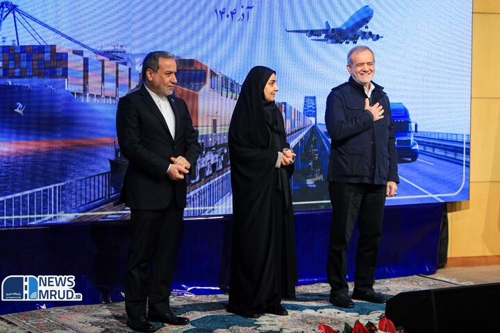 ببینید | آیین گرامیداشت هفته حمل و نقل با حضور رئیس جمهور در وزارت راه و شهرسازی