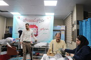 اهدای خون کارکنان اداره کل راهداری و حمل و نقل جاده ای خوزستان به مناسبت گرامیداشت هفته حمل و نقل، رانندگان و راهداری
