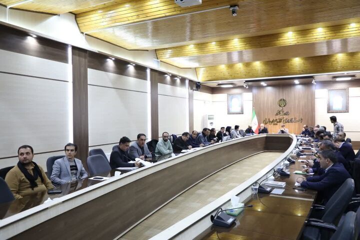 بررسی ۵۰ طرح اقتصادی و  اشتغال‌زا در کارگروه امور زیربنایی آذربایجان‌غربی