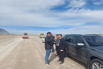 نظارت میدانی مدی کل راه و شهرسازی سیستان و بلوچستان بر شریان‌های حیاتی توسعه شرق کشور