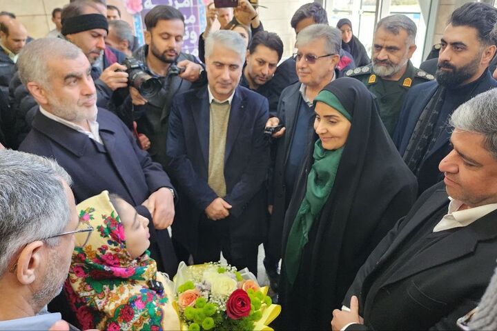 ورود وزیر راه و شهرسازی به استان اردبیل برای بازدید از مسکن حمایتی و راه آهن