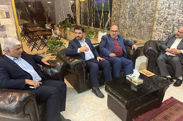 بازدید میدانی از محلات هدف بازآفرینی در شهرهای آبادان و خرمشهر