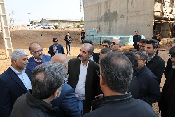 ببینید| بازدید مدیرعامل شرکت بازآفرینی شهری از محلات حاشیه نشین، بافت فرسوده و ناکارآمد اهواز