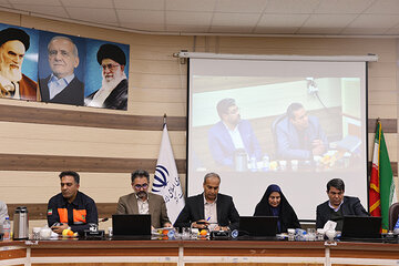 حضور مدیرکل راه و شهرسازی جنوب کرمان در جلسه ستاد بحران استان