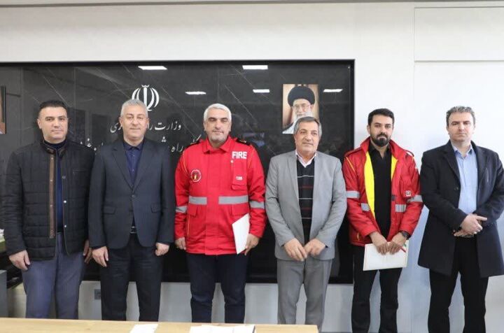 تقدیر مدیدکل راه و شهرسازی آذربایجان‌غربی از رییس سازمان آتش‌نشانی ارومیه