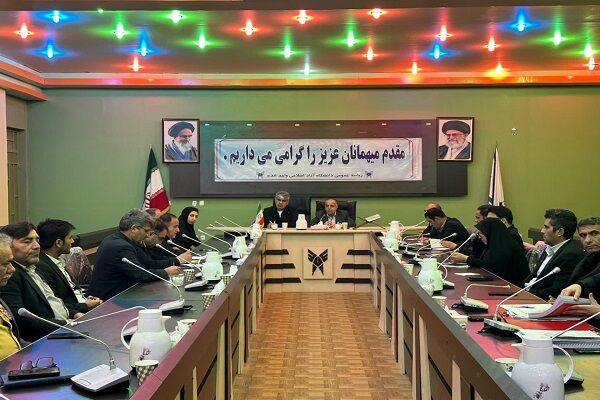 ببینید| نشست ستاد بازآفرینی شهری ایذه با حضور معاون وزیر و مدیرعامل شرکت بازآفرینی شهری ایران