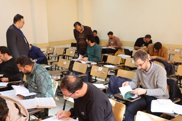 ویدیو | بازدید مدیر کل راه و شهرسازی خراسان رضوی از روند برگزاری آزمون ورود به حرفه مهندسی