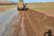 ببینید| ️عملیات شانه سازی در محور روستایی مرادخانی به مله دزگه شهرستان سرپل ذهاب استان کرمانشاه