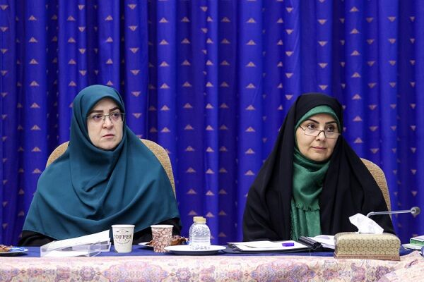 بهبود کیفیت هوای کلان شهرها با توسعه قطارهای حومه‌ای