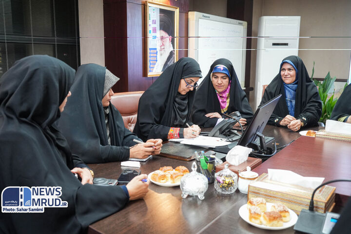 ببینید| دیدار اعضای فراکسیون زنان مجلس شورای اسلامی با وزیر راه و شهرسازی