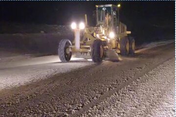 ویدیو | عملیات برف روبی در گرونه پلنگین محور سنقر به همدان با تلاش راهداران شهرستان سنقر و کلیایی، استان کرمانشاه