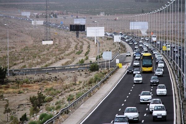 ورود خودرو به استان قم طی ۹ ماه گذشته، ۱۰ درصد کاهش‌یافته است